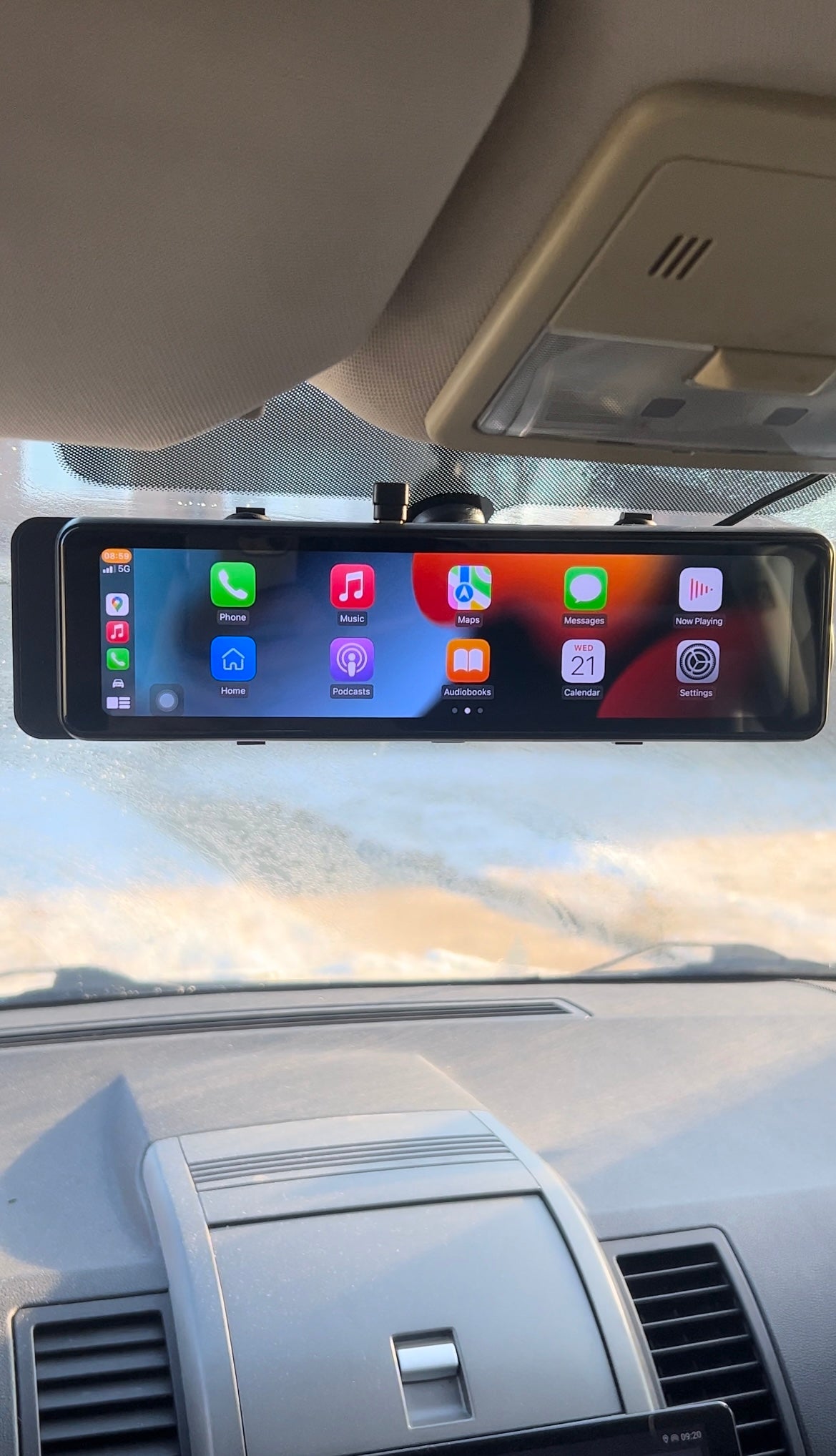 Pametni retrovizor sa 4k kamerom CarPlay i Android Auto