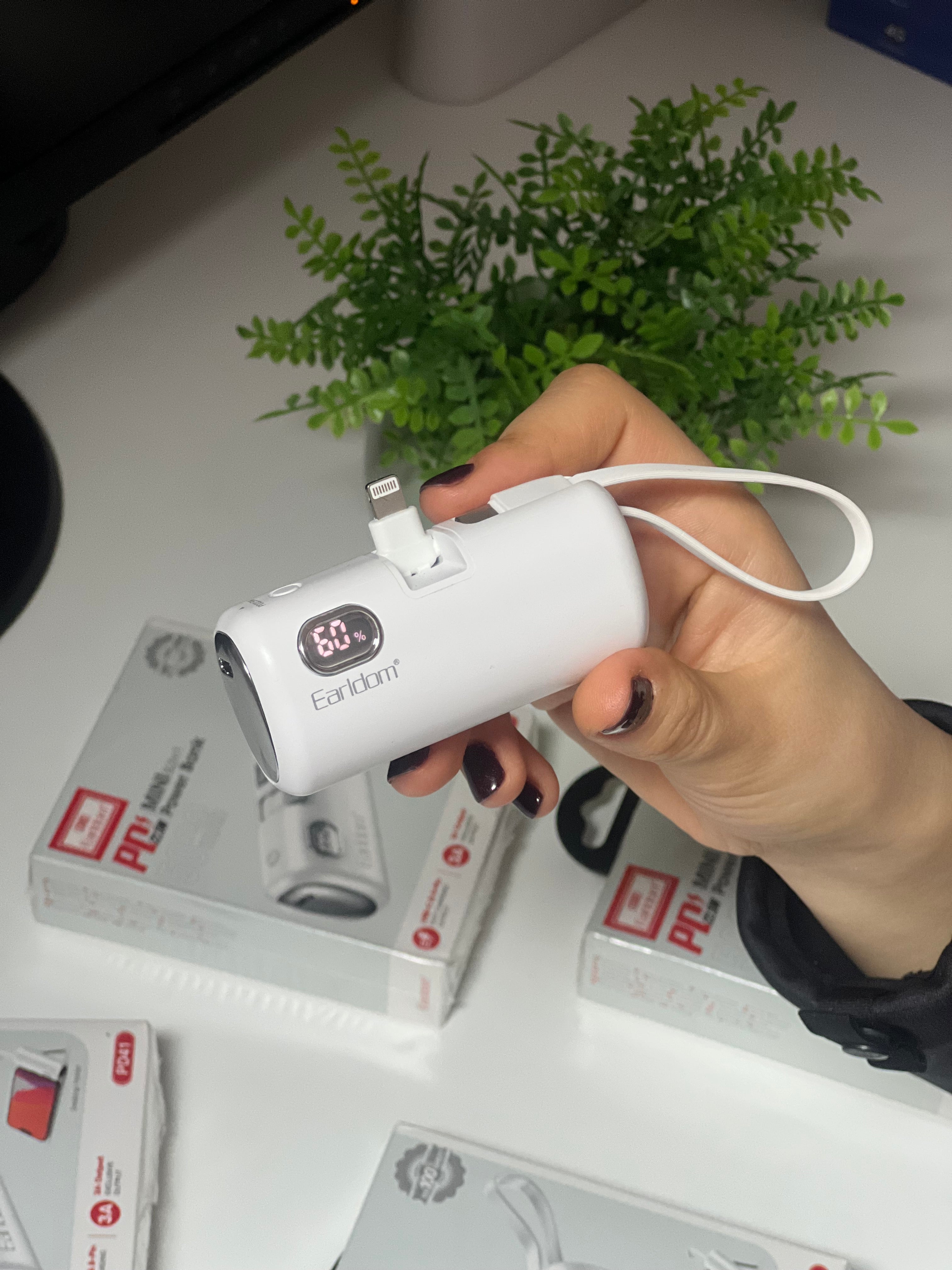 Mini power bank 5000 mAh