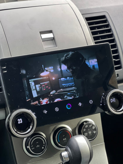 Univerzalna Multimedija 10.1” Dual-Knob CarPlay & Android Auto