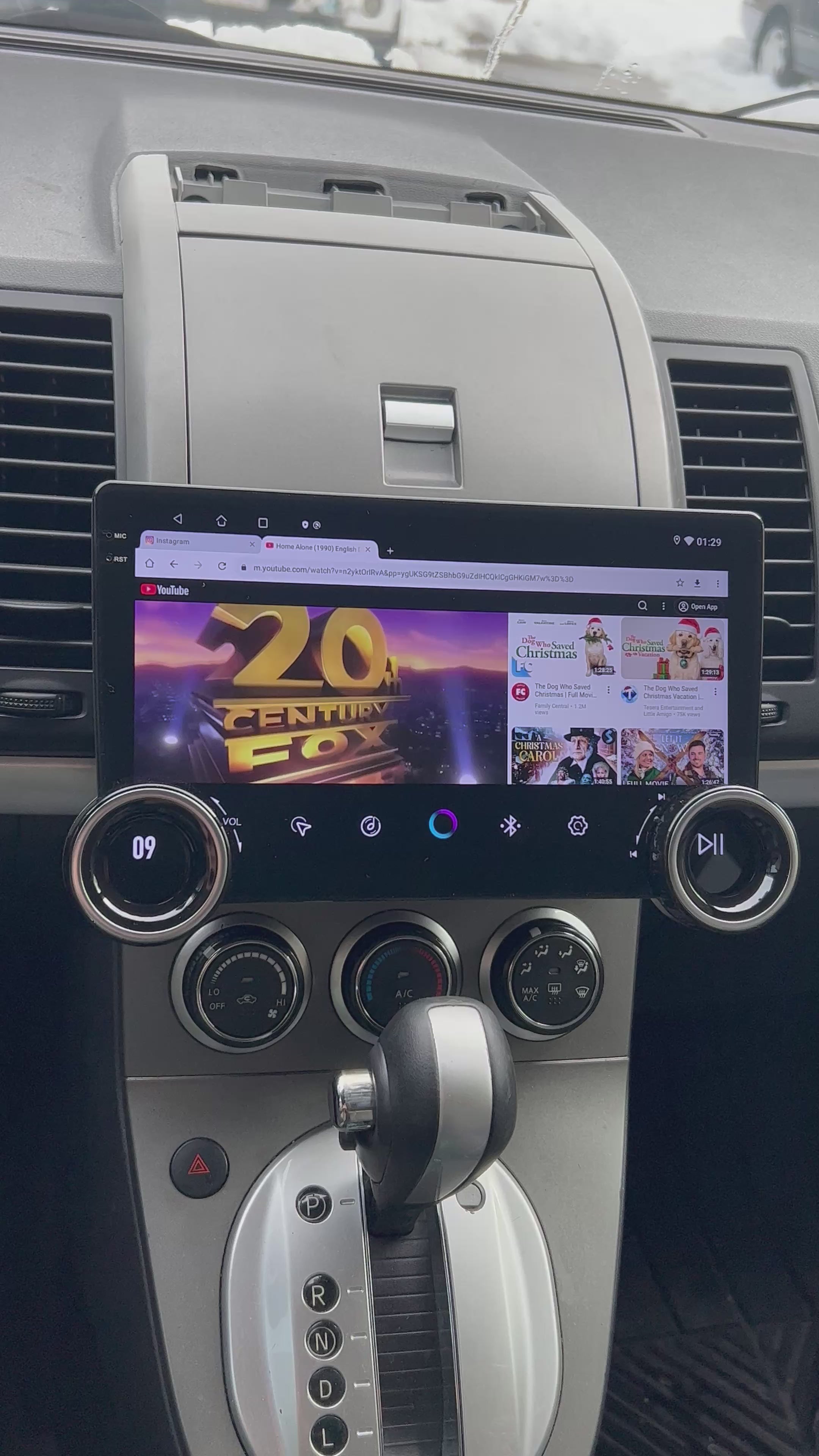 Univerzalna Multimedija 10.1” Dual-Knob CarPlay & Android Auto